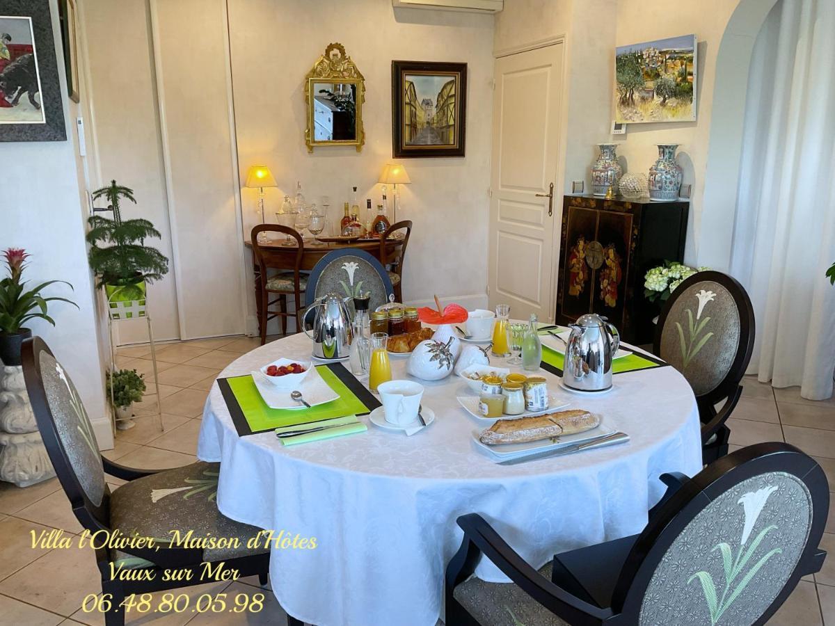 Chambre D'Hotes "Les Volets Bleus" - Villa L'Olivier Cote Mer 보-쉬르-메르 외부 사진